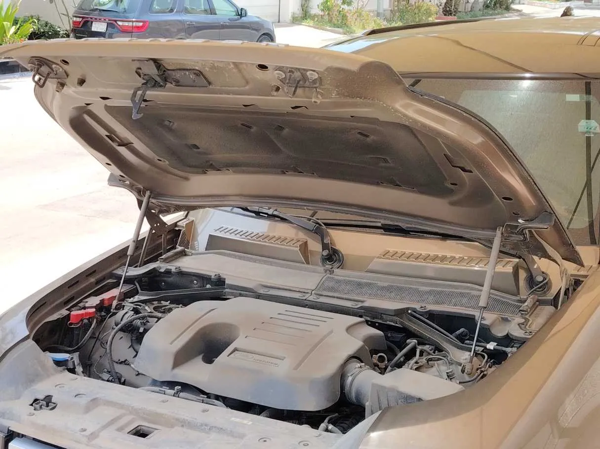 Car image 38