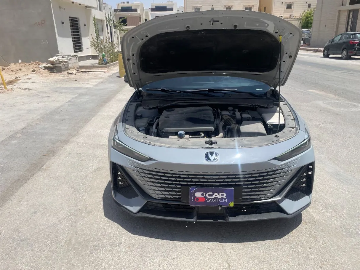 Car image 29