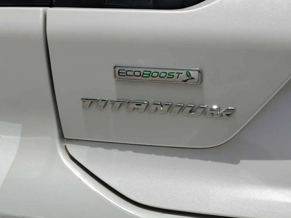 Car image 33