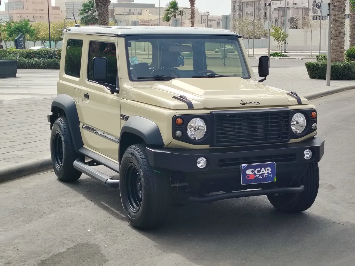 Car image 3