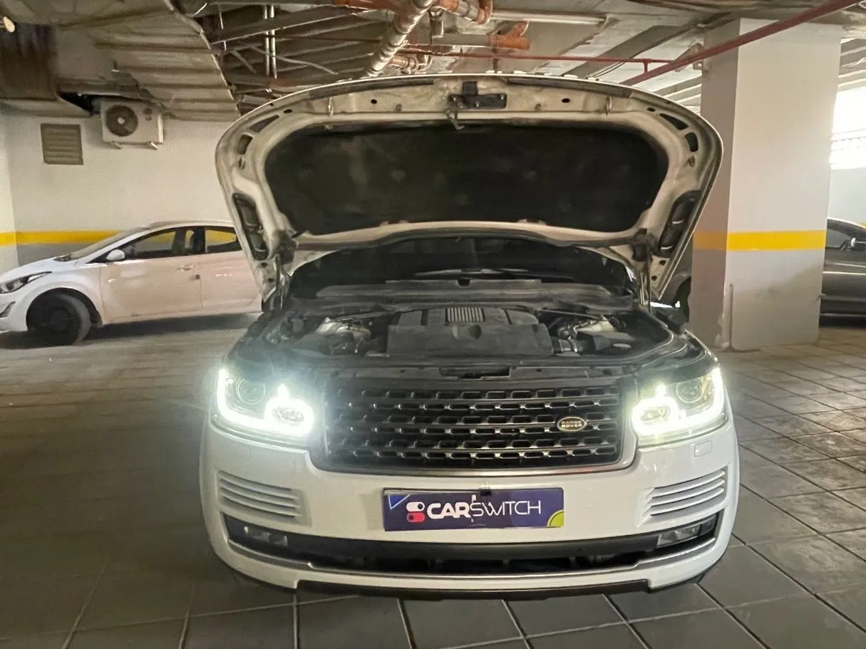 Car image 24