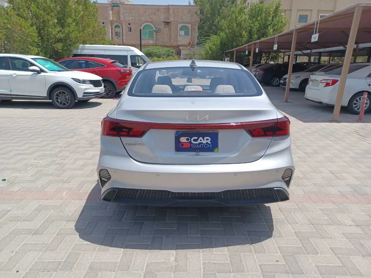 Car image 6