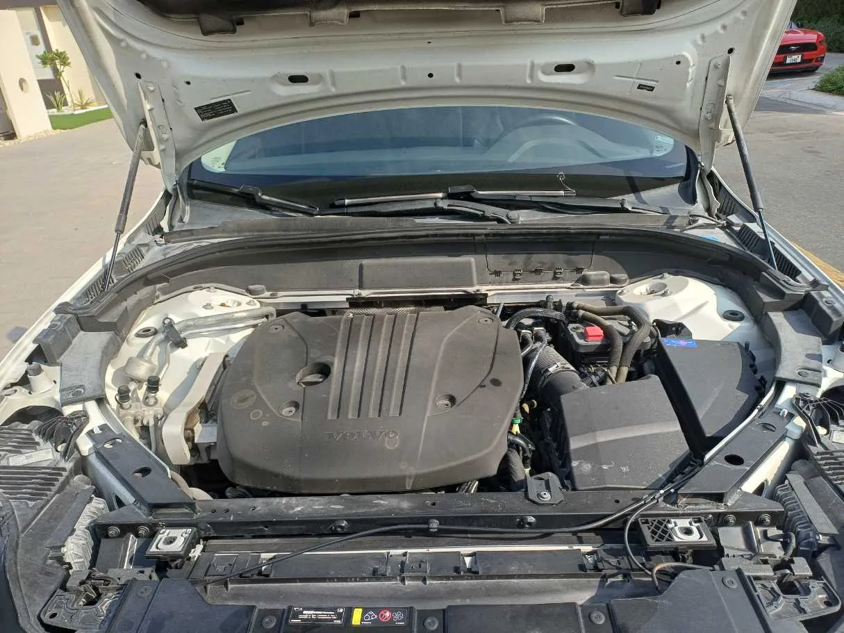 Car image 23
