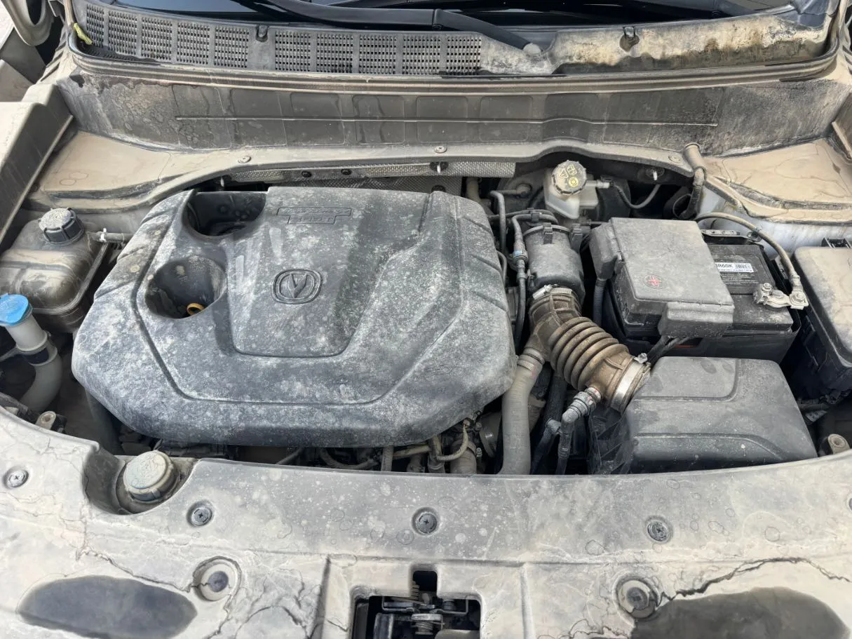 Car image 20