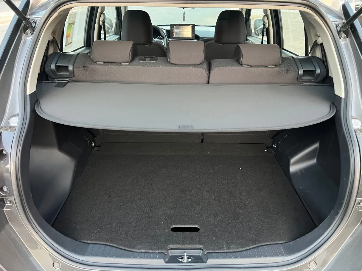 Car image 22