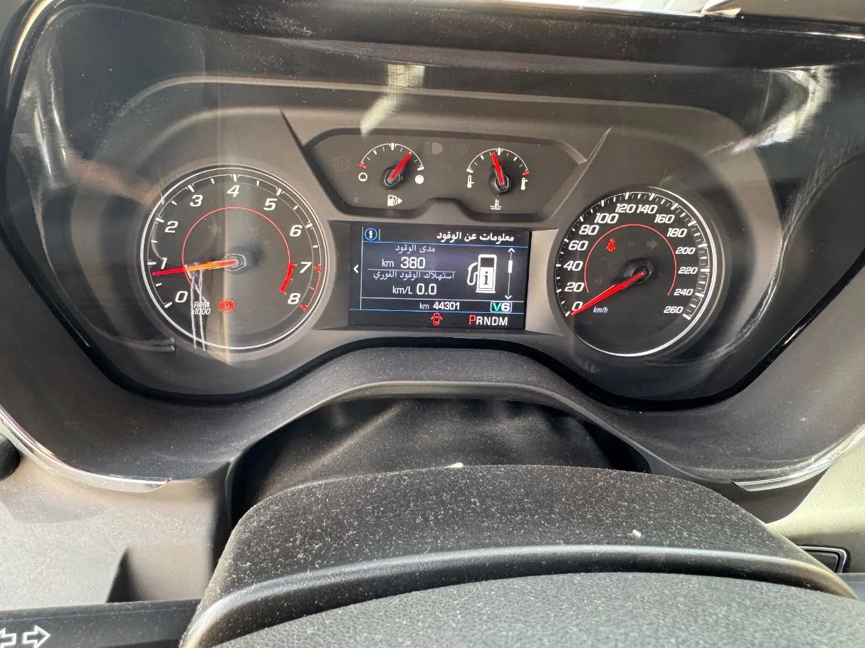 Car image 14