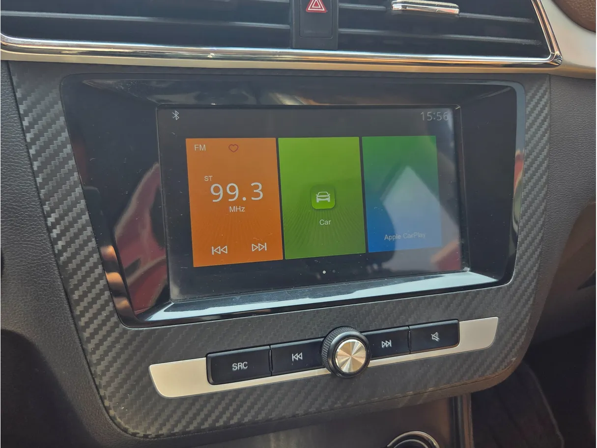 Car image 7