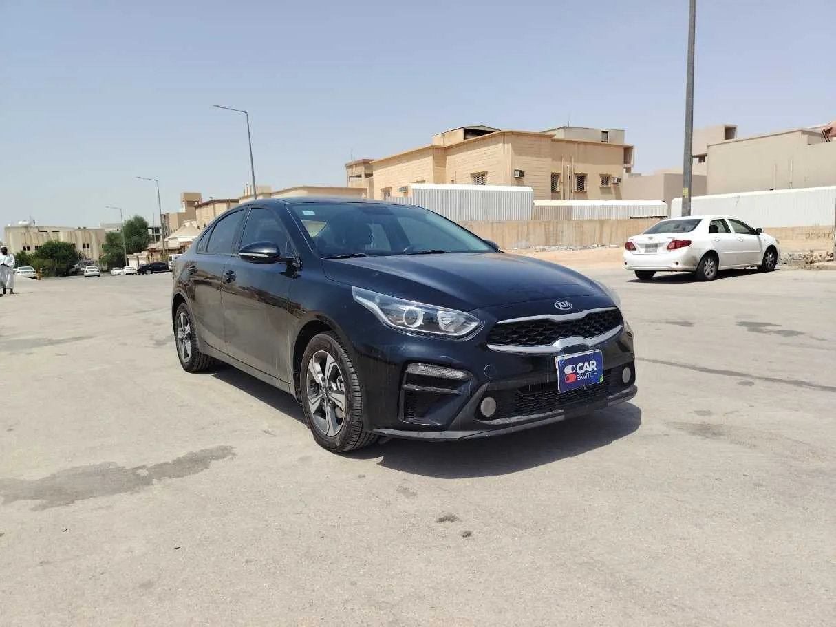 Car image 3