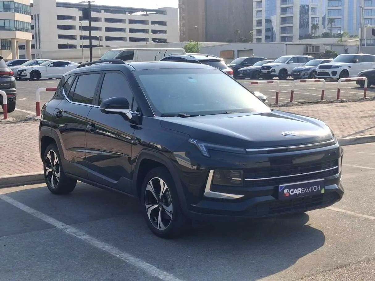 Car image 3