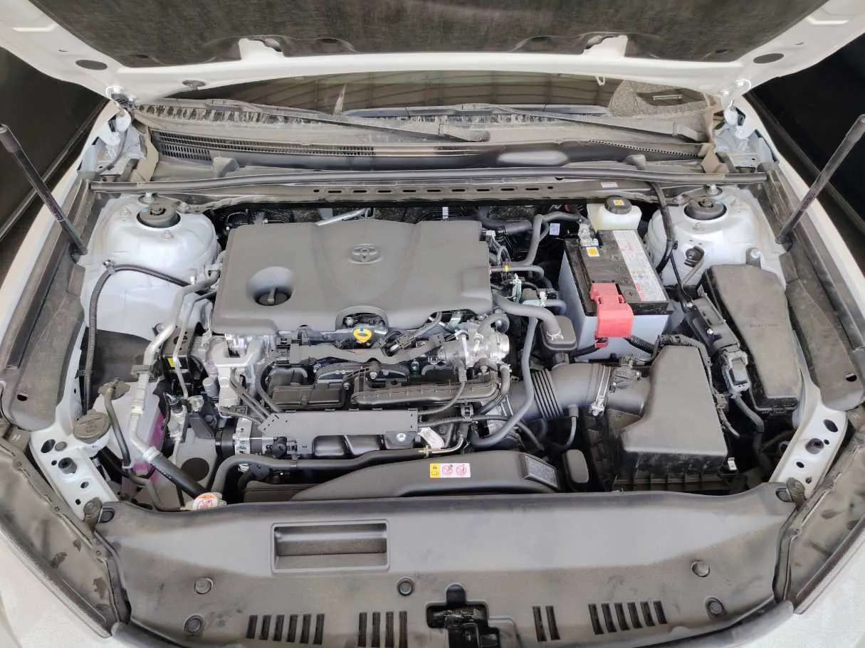 Car image 33