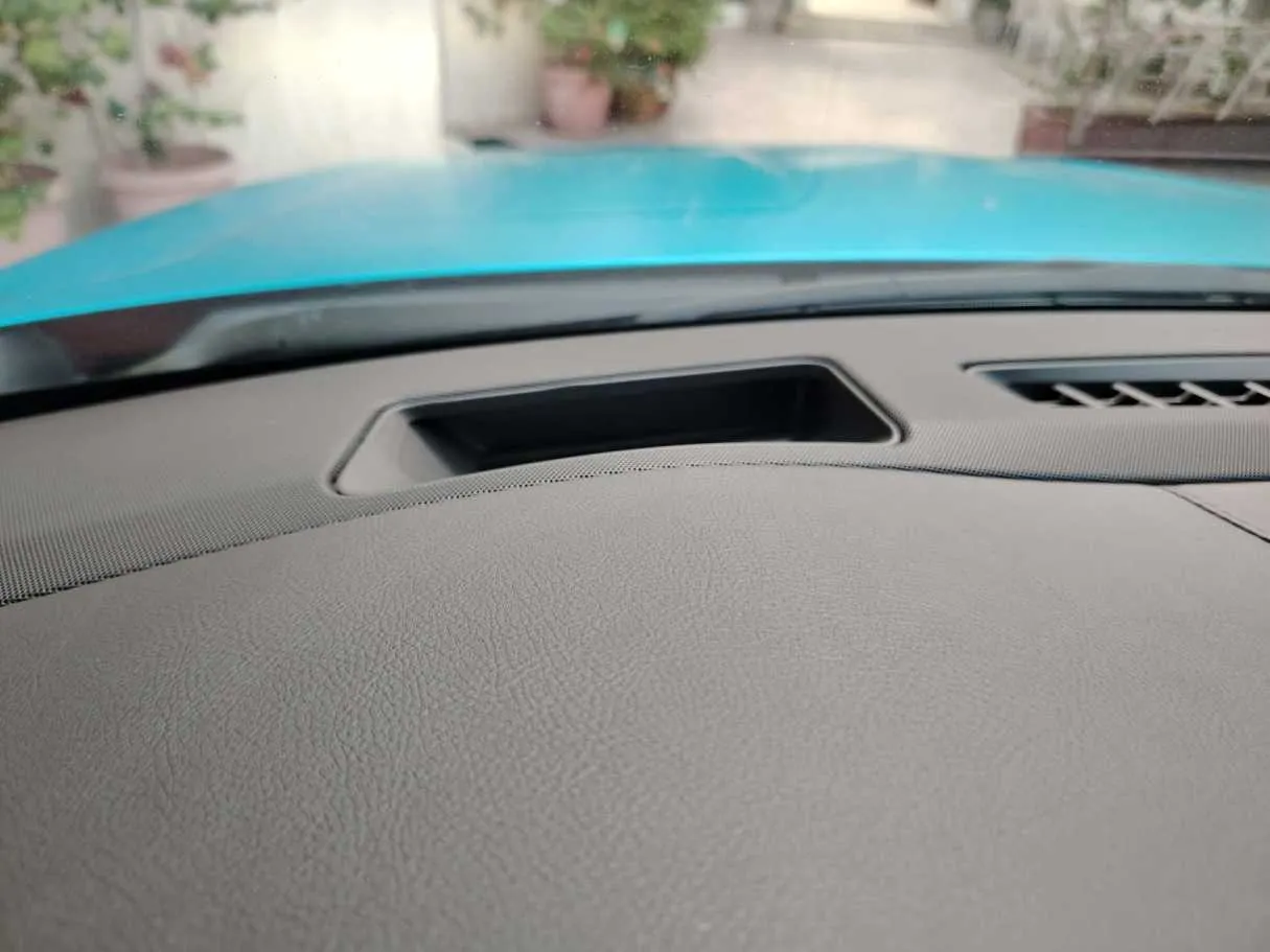 Car image 39