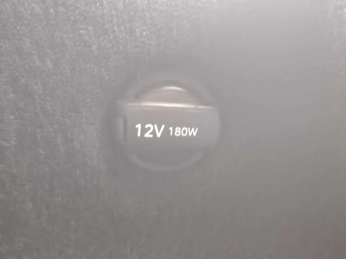 Car image 35