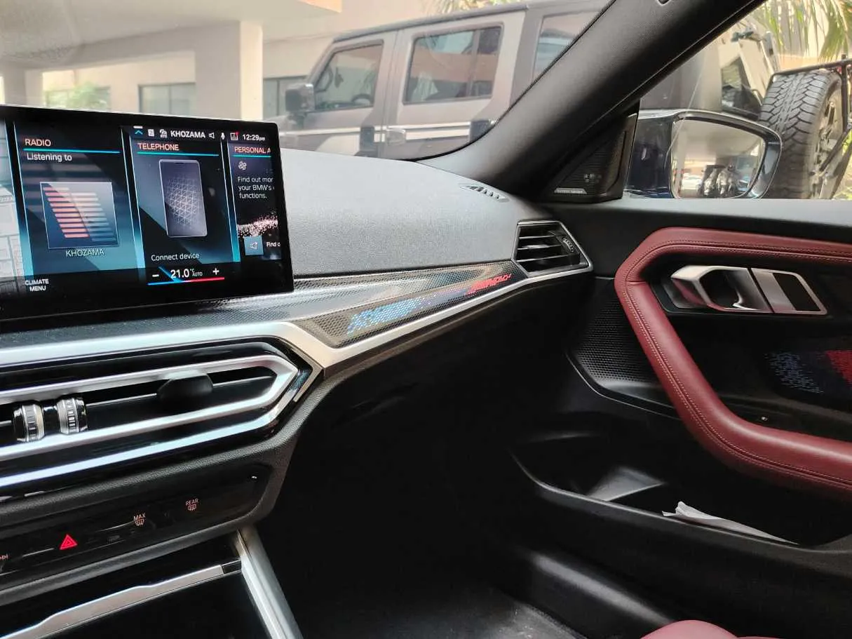 Car image 20