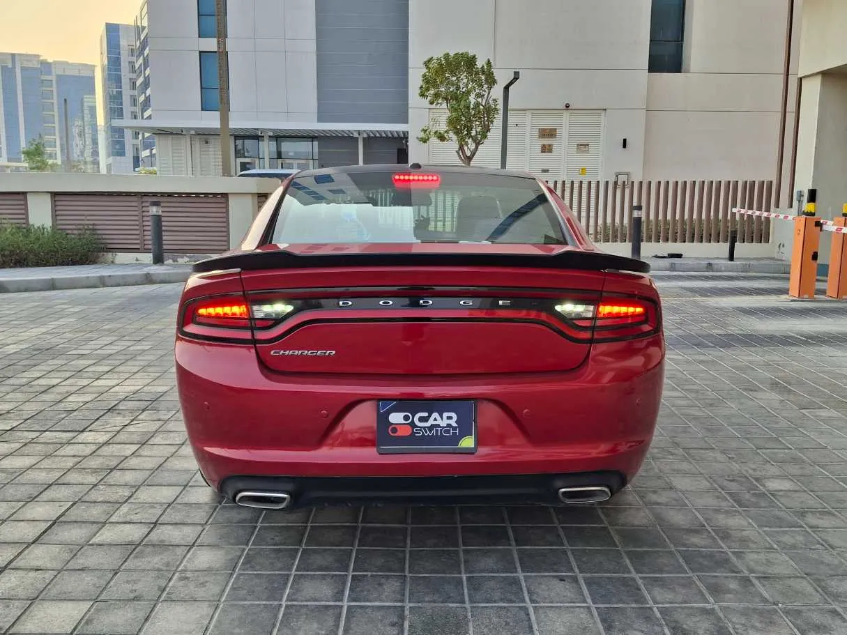 Car image 6
