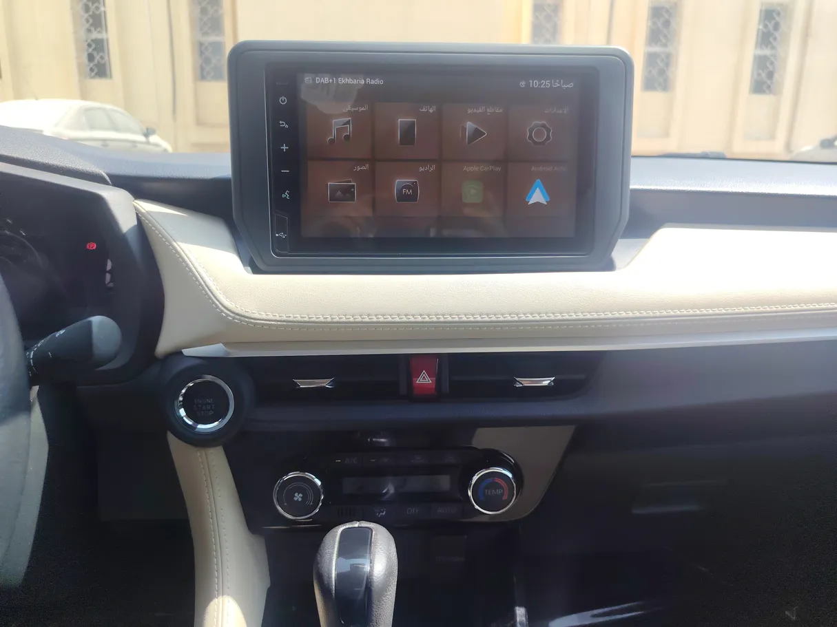 Car image 22