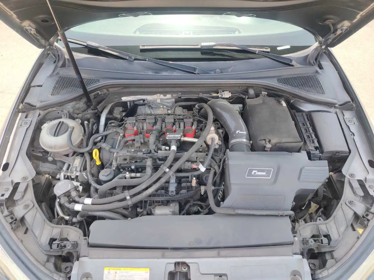 Car image 33
