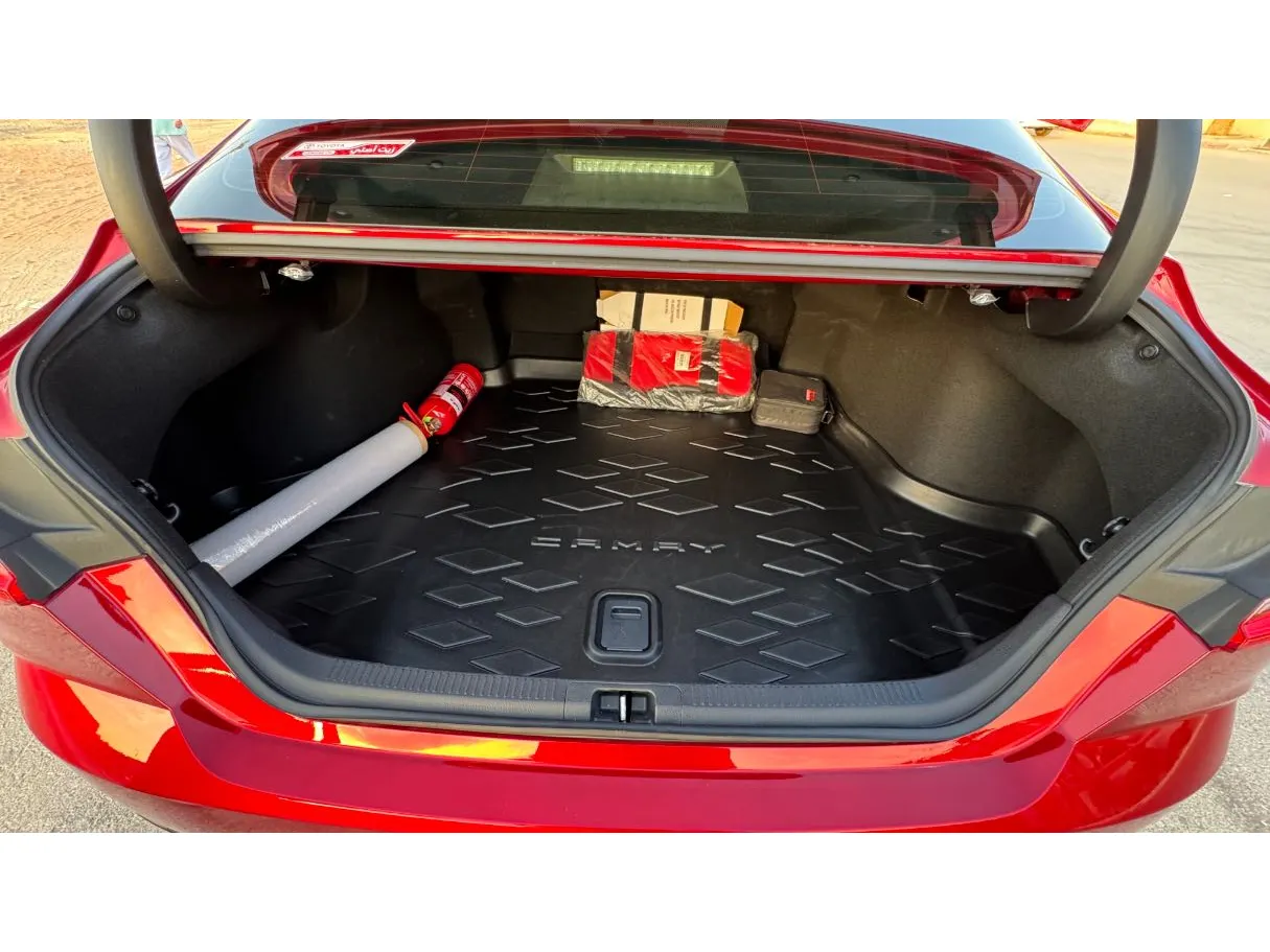 Car image 21