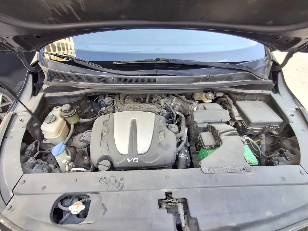 Car image 20