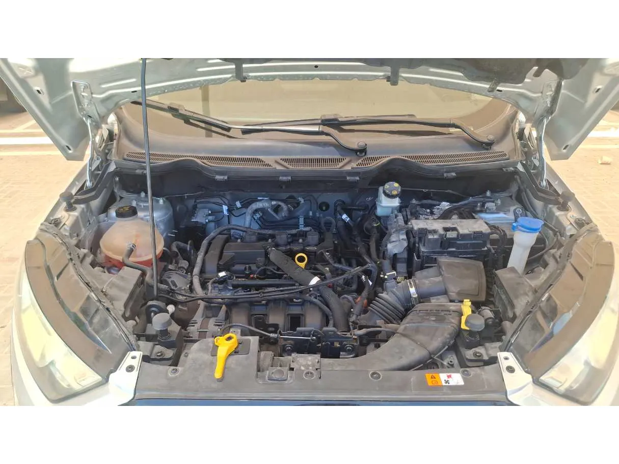 Car image 20