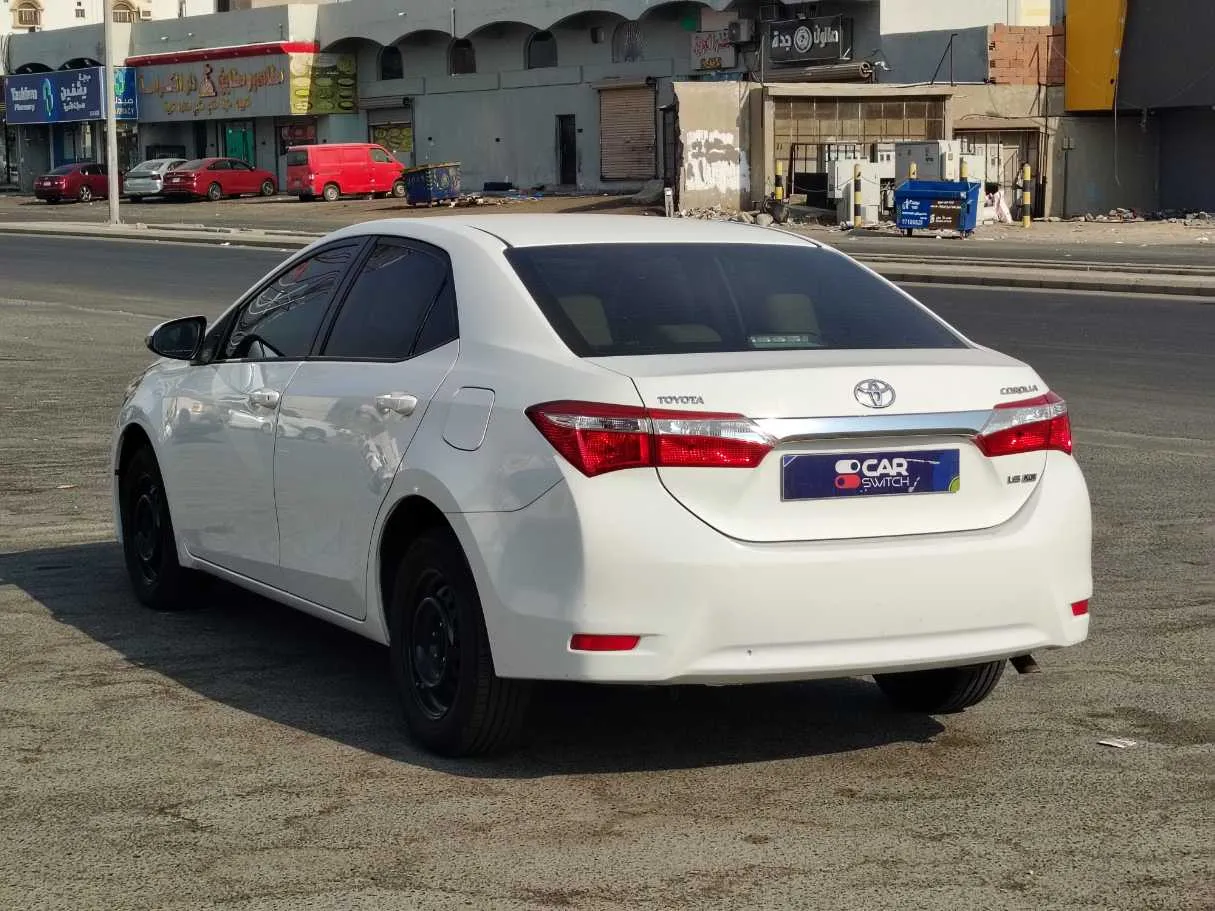 Car image 7