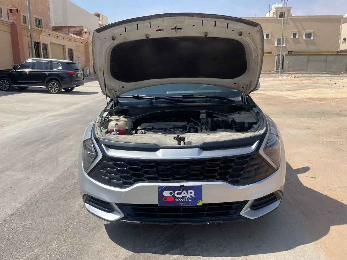 Car image 22