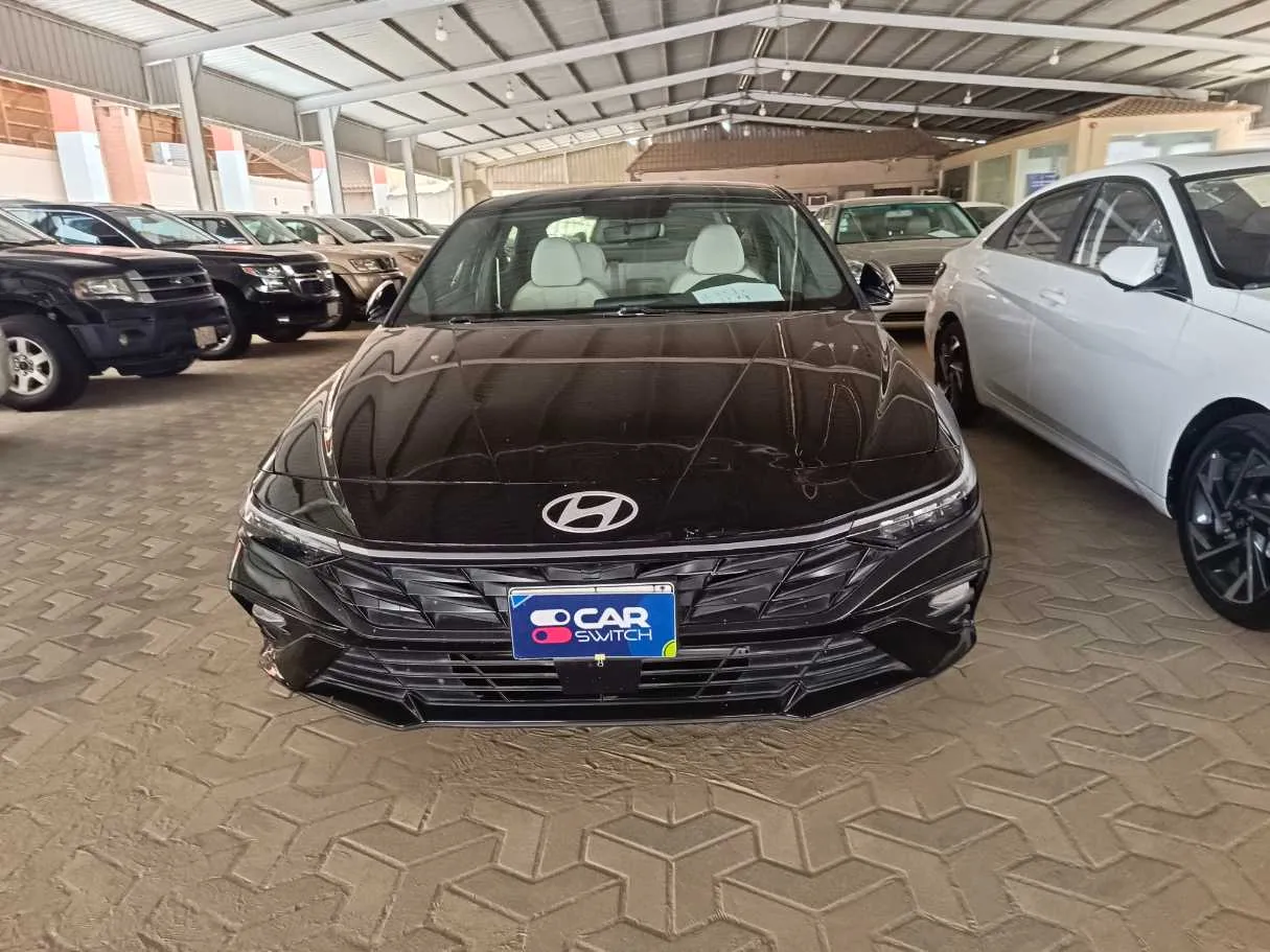 Car image 2