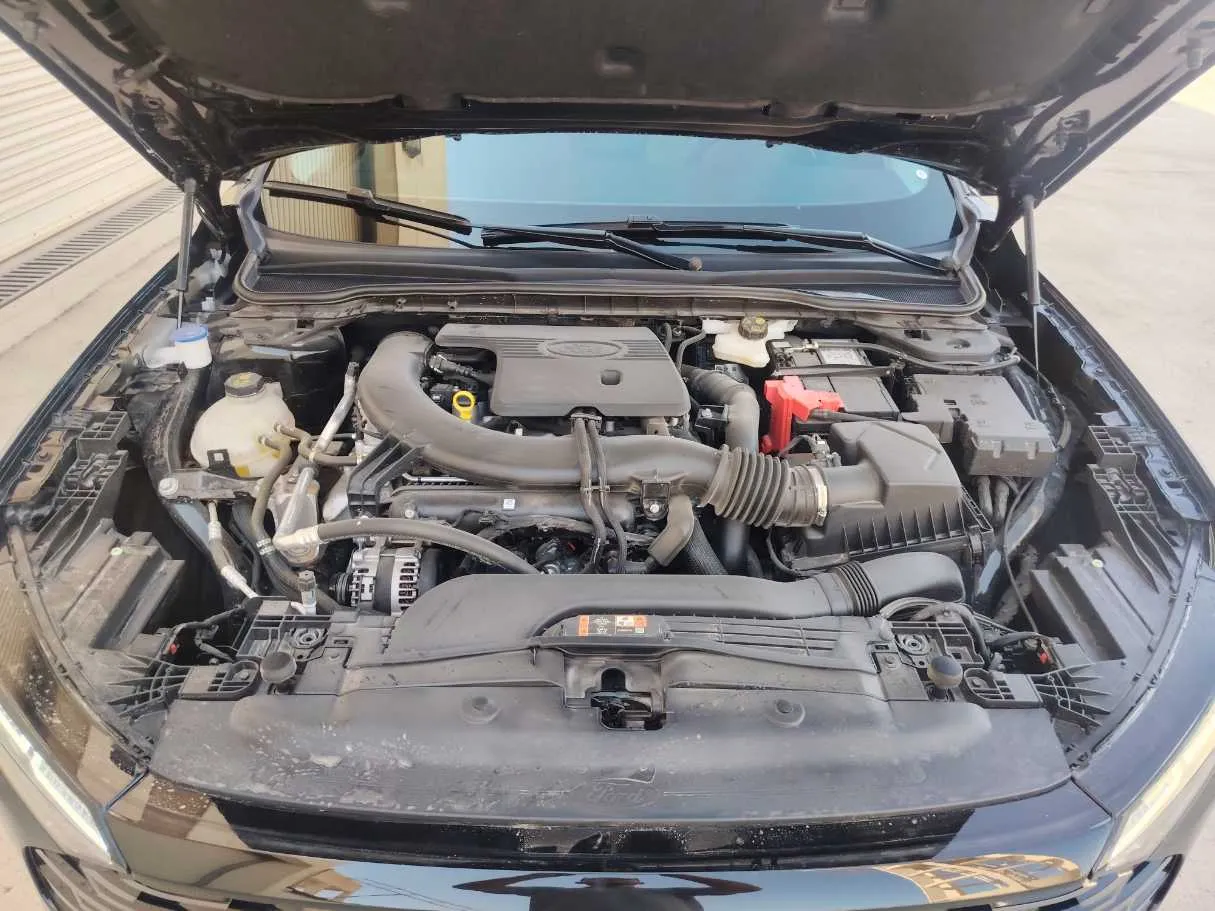 Car image 33