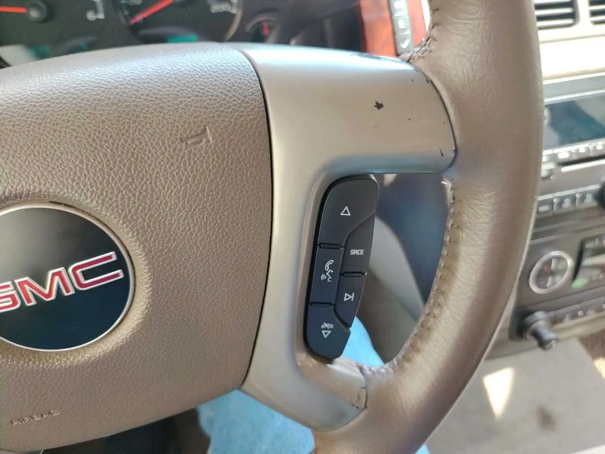 Car image 42