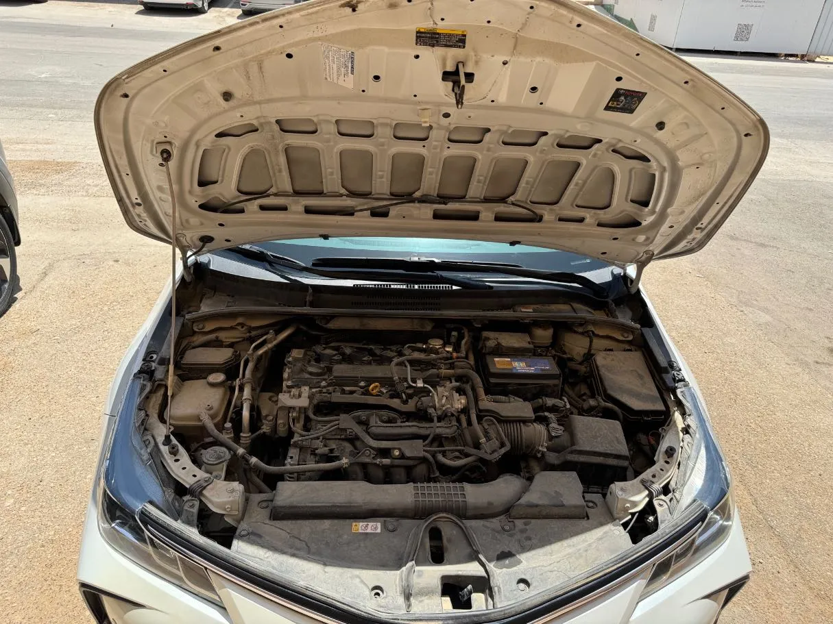 Car image 27