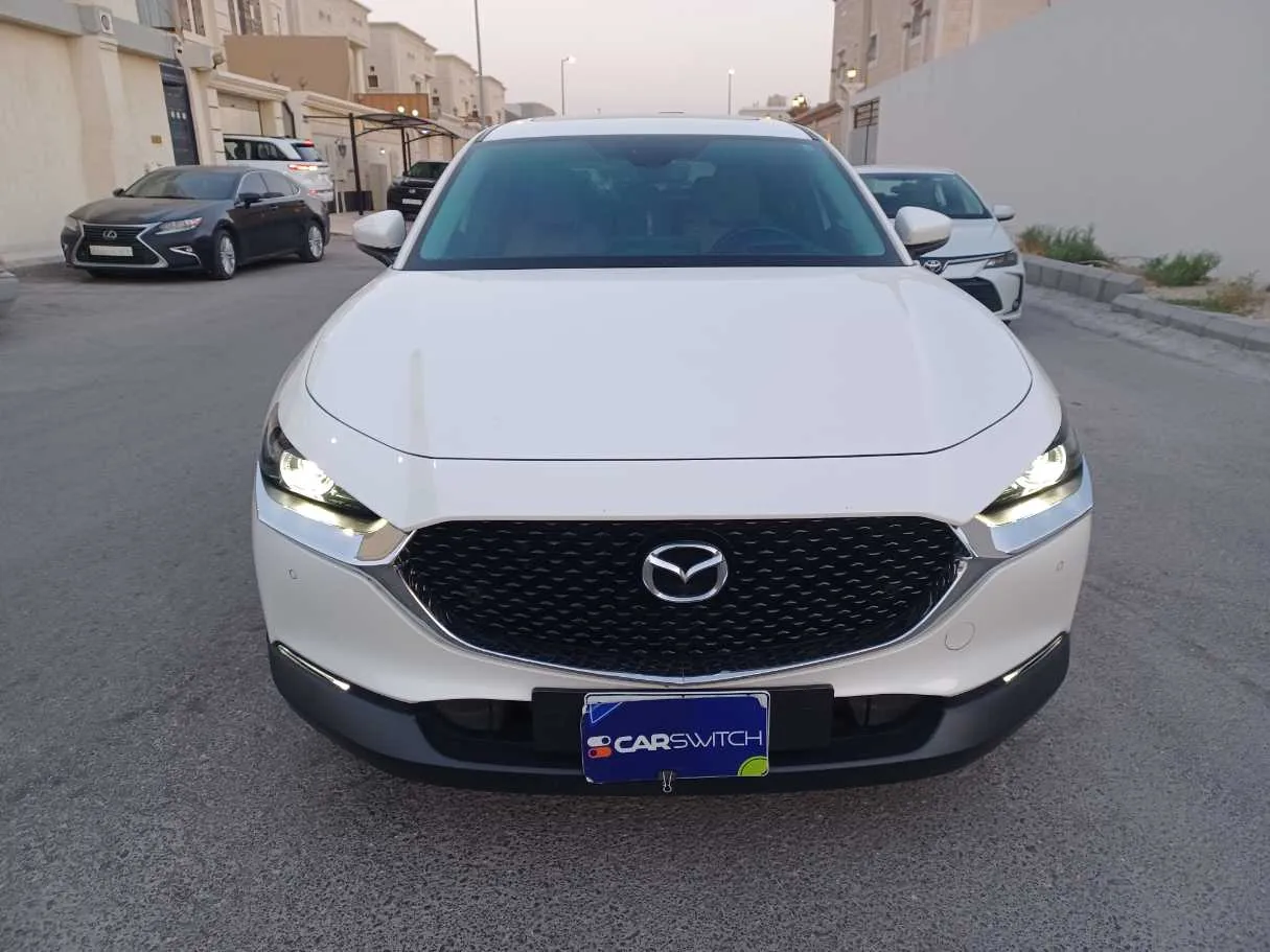 Car image 2