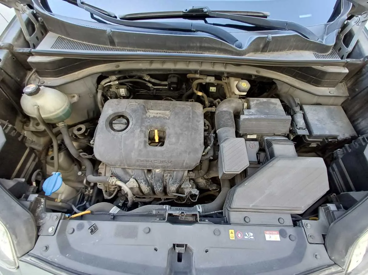 Car image 20