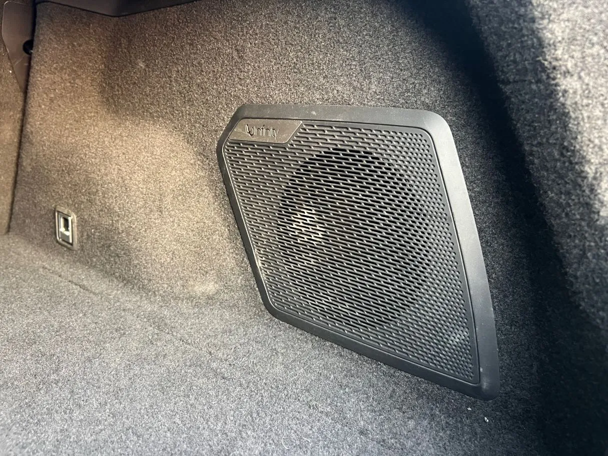 Car image 31