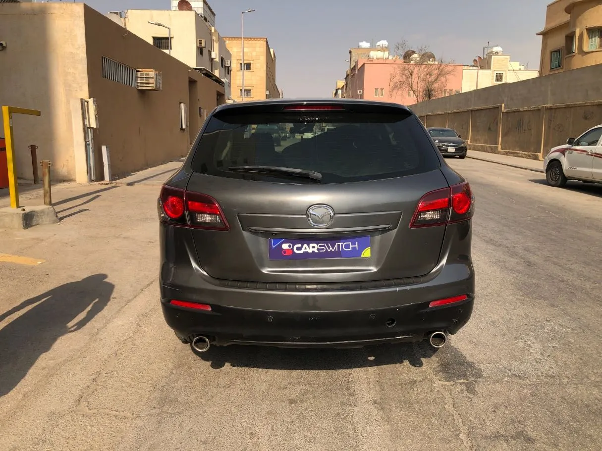 Car image 6