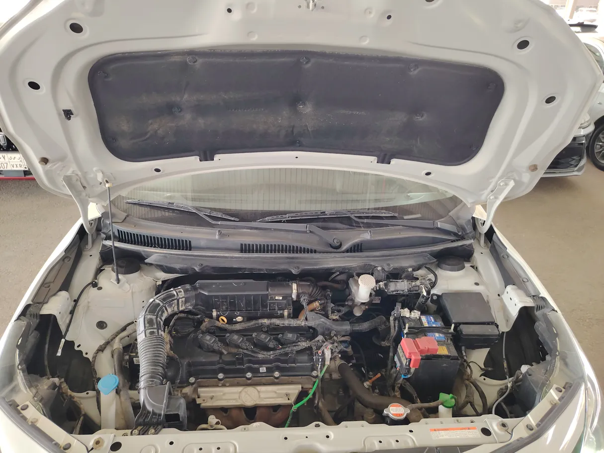 Car image 33