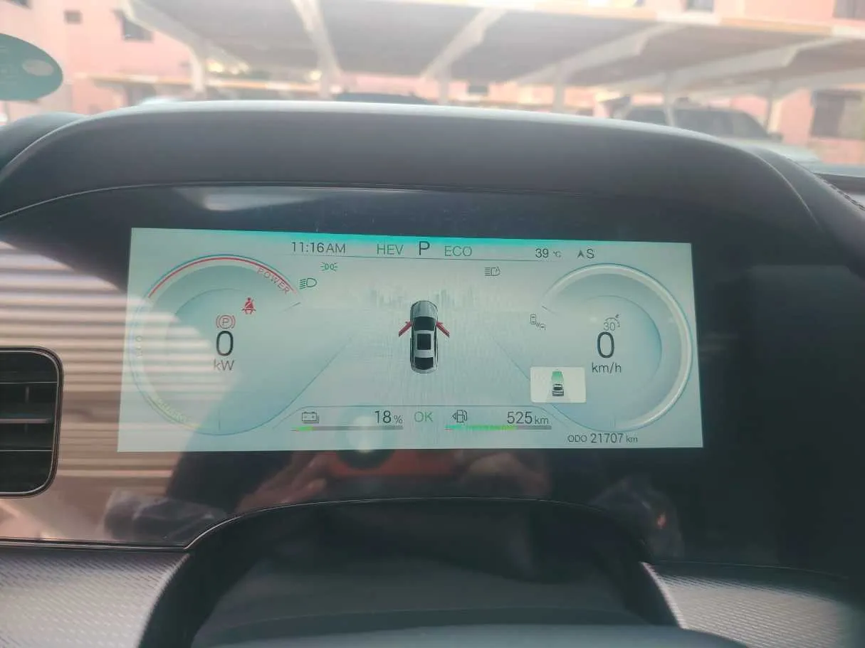 Car image 28