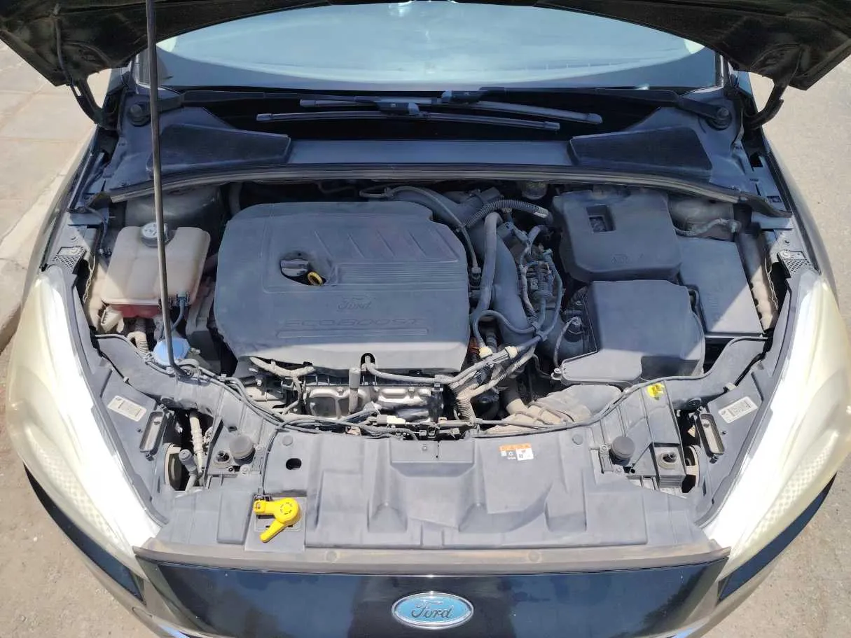 Car image 28