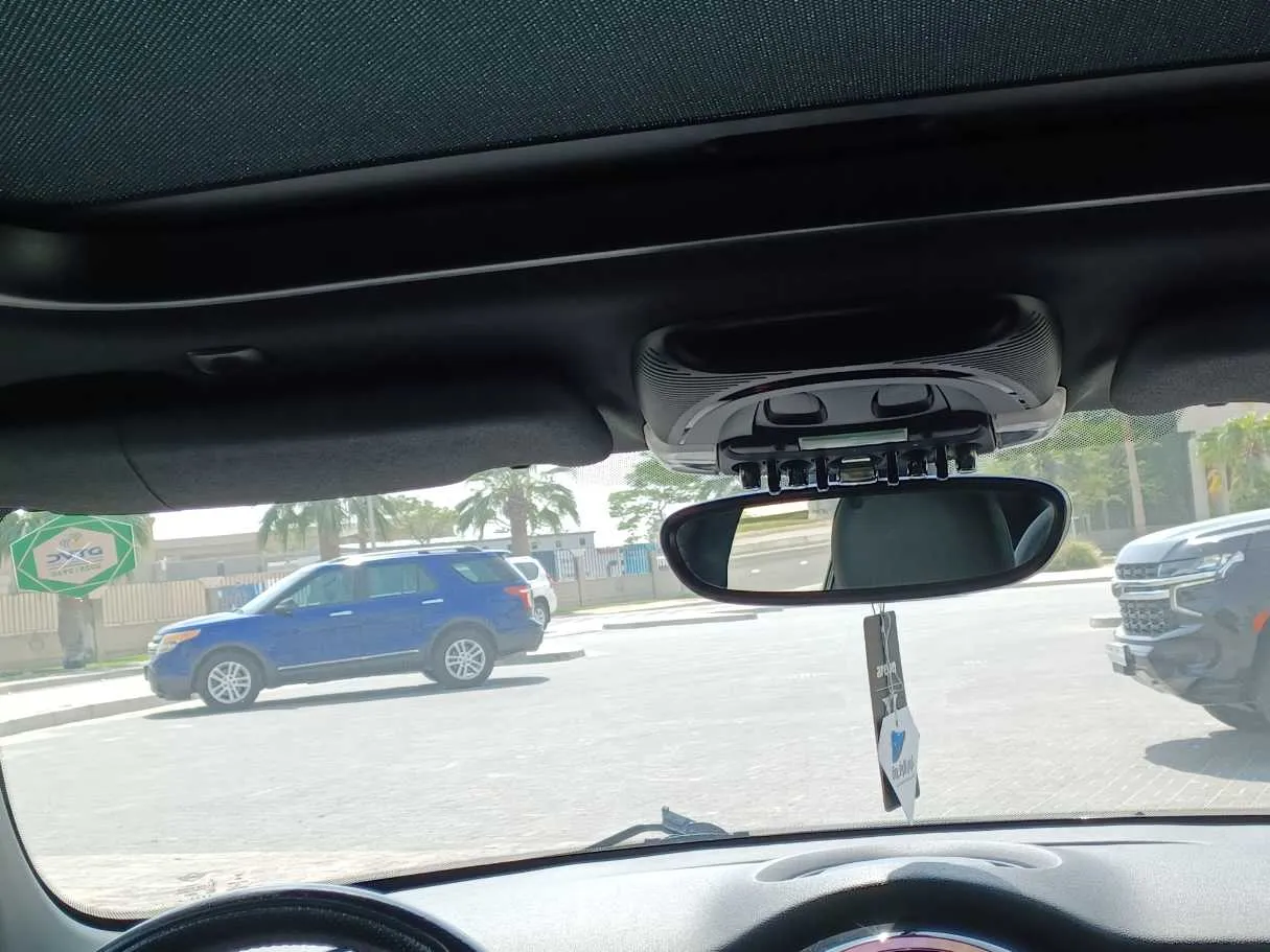 Car image 21