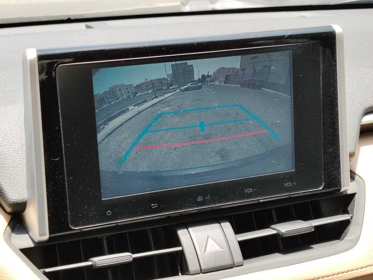 Car image 29