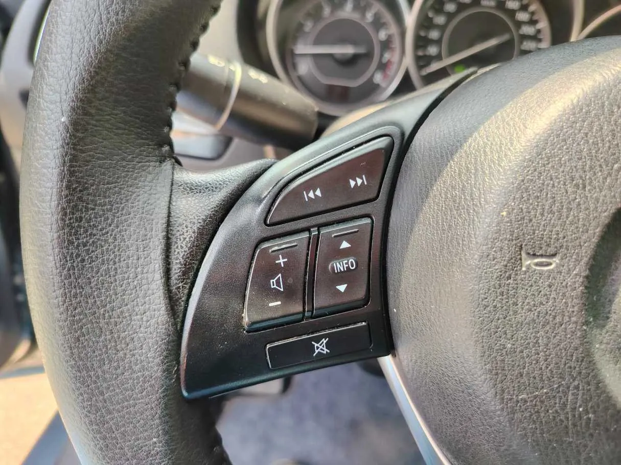 Car image 31