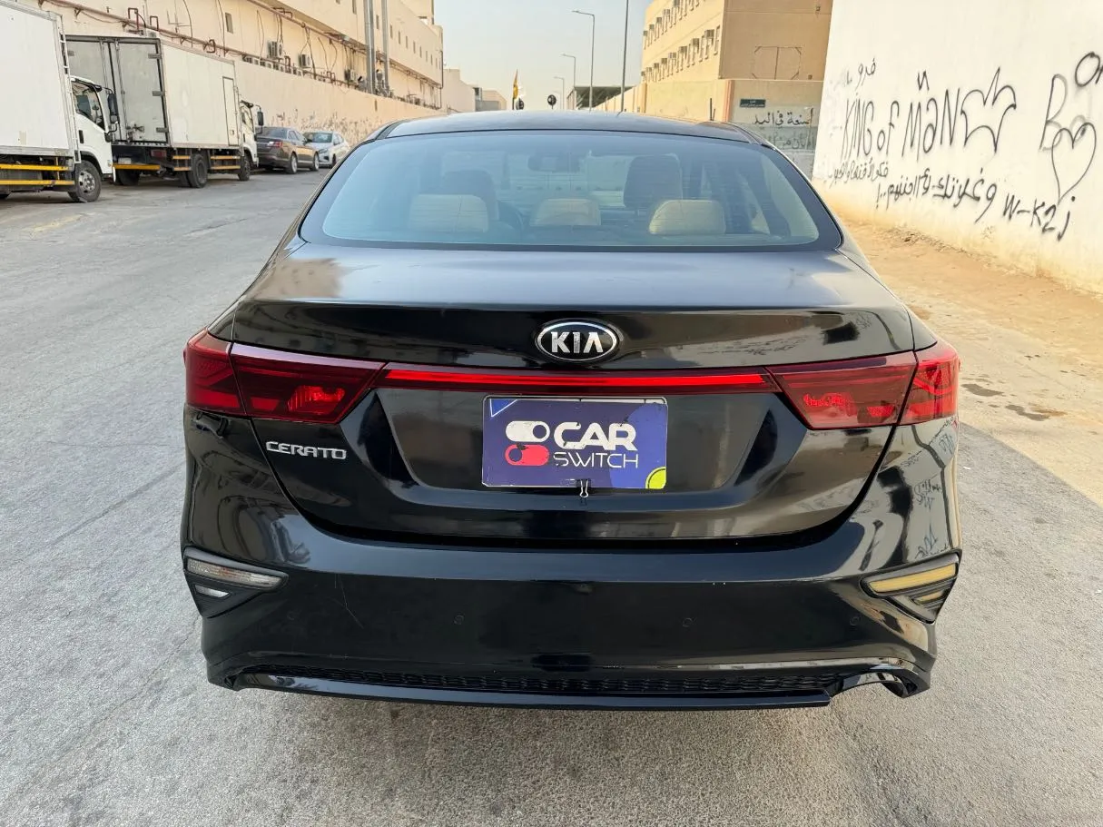 Car image 6