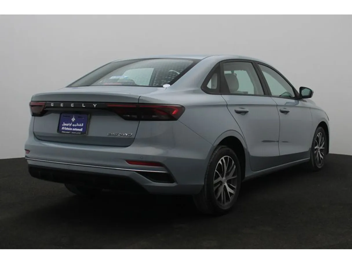 Car image 2