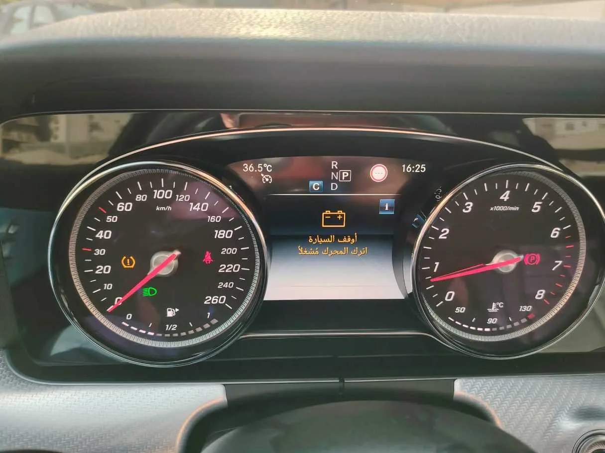 Car image 29
