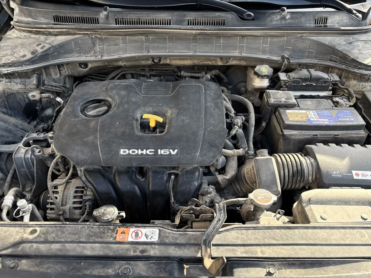 Car image 29