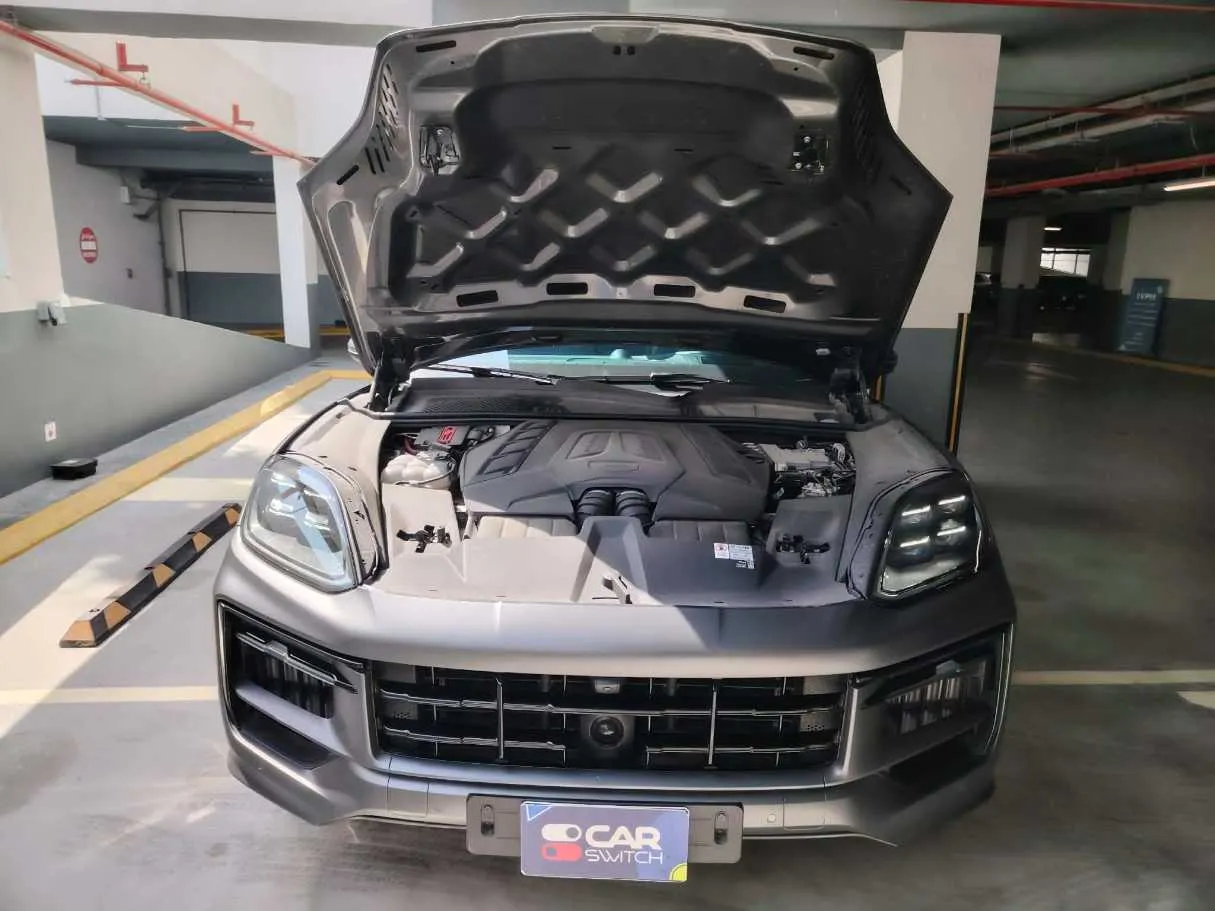Car image 48