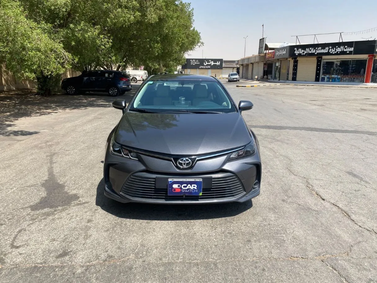 Car image 2
