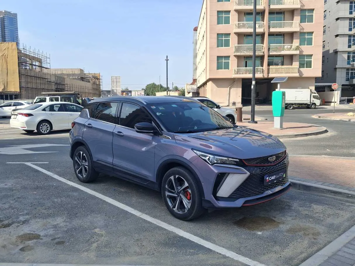 Car image 3