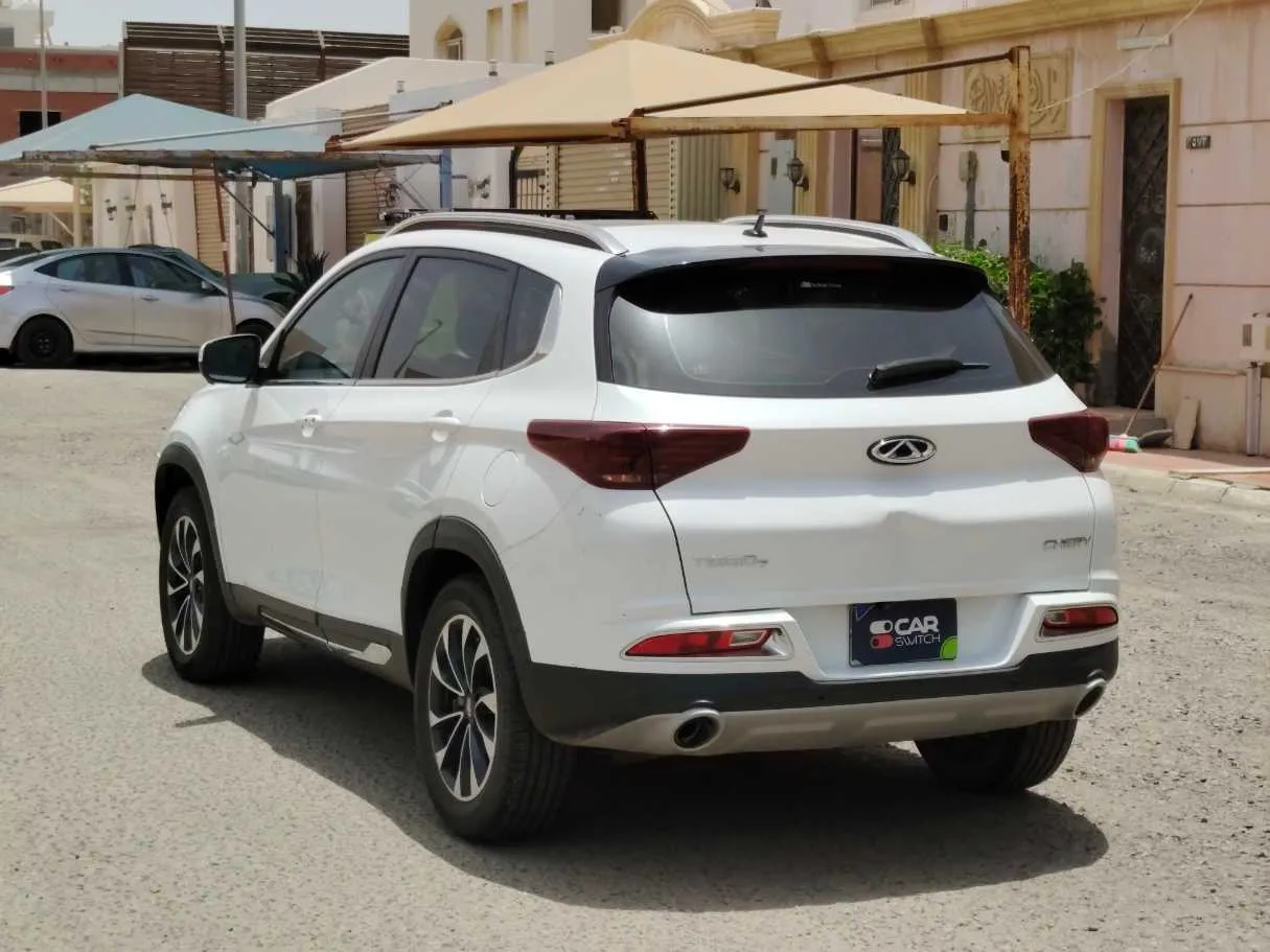 Car image 7