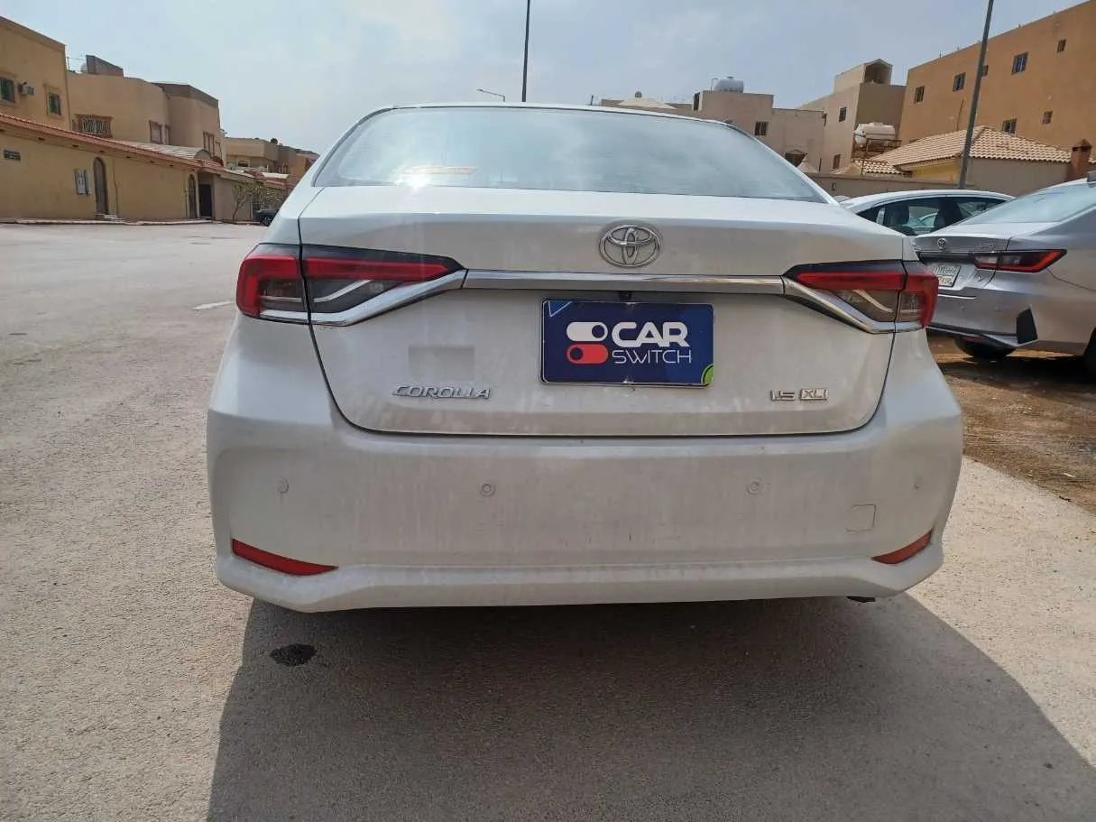 Car image 6