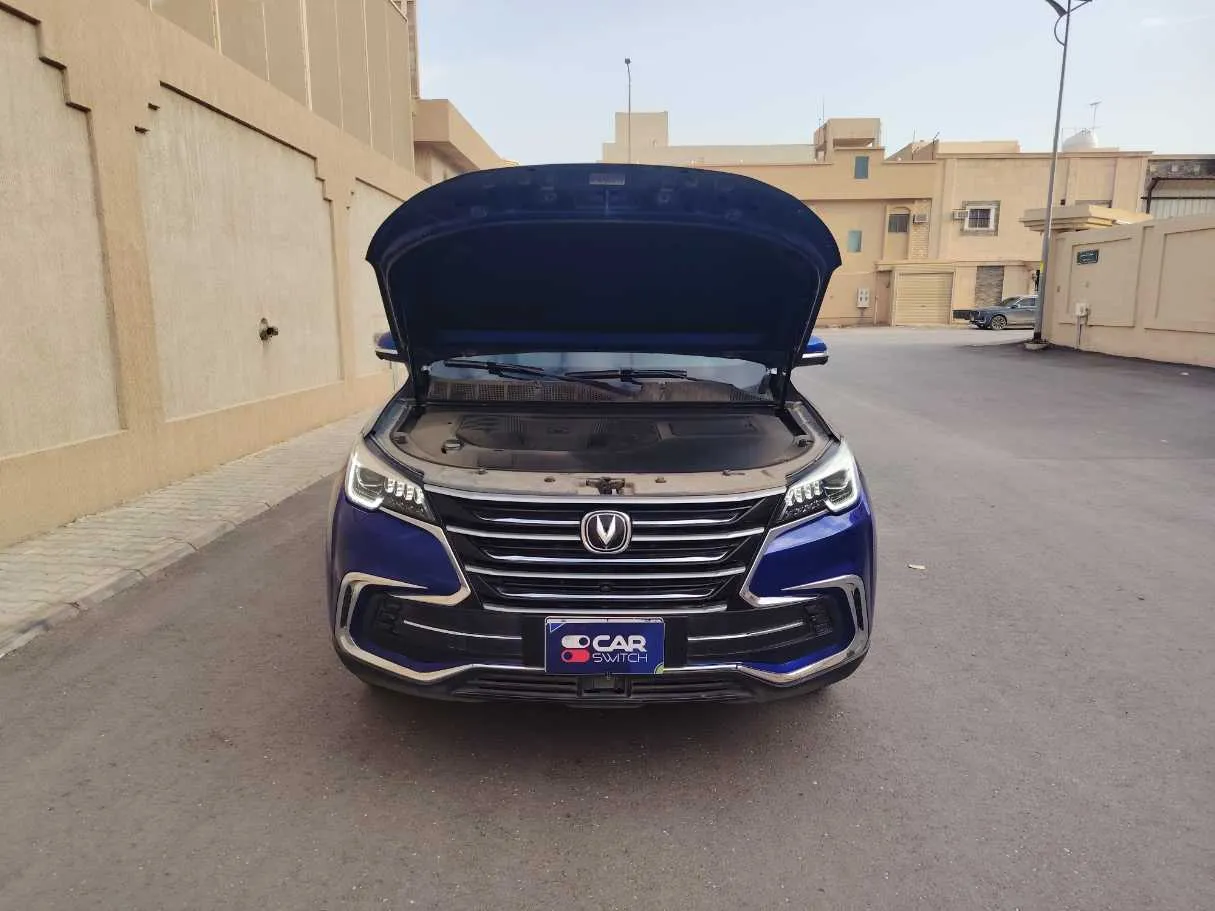 Car image 33