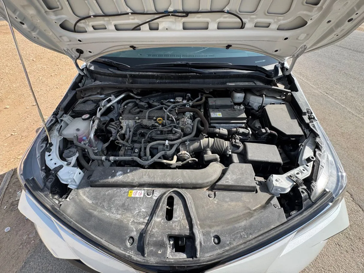 Car image 21